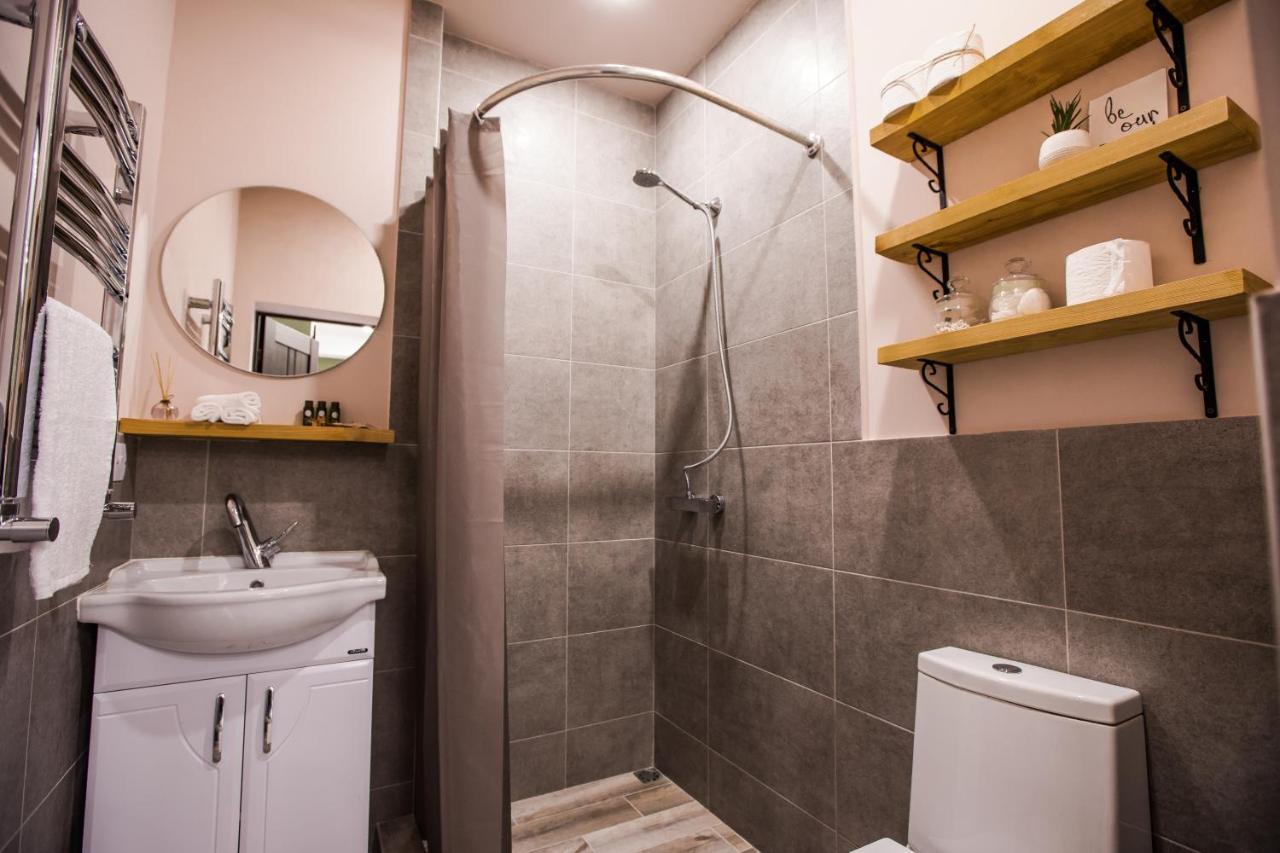 Hotelise I Bells-Of-Ireland Apartment يريفان المظهر الخارجي الصورة