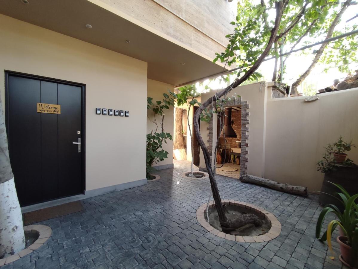 Hotelise I Bells-Of-Ireland Apartment يريفان المظهر الخارجي الصورة
