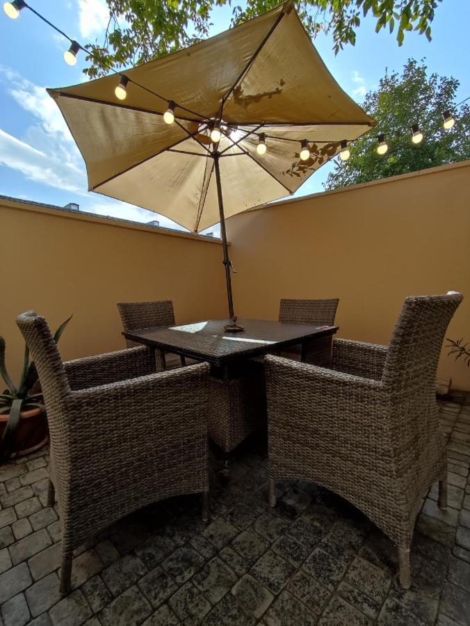 Hotelise I Bells-Of-Ireland Apartment يريفان المظهر الخارجي الصورة